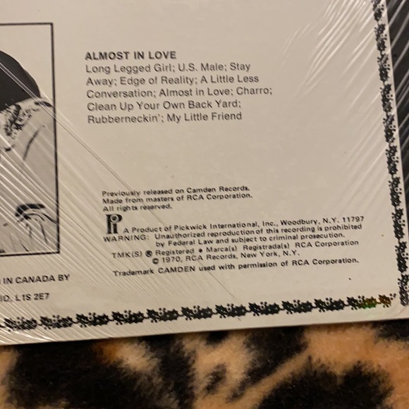 Vintage Elvis Presley Vinyl Record - Picture 4 of 6